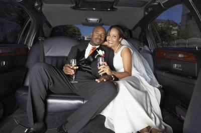 Destin Bride? Tips for Choosing Wedding Transportation on Florida's Emerald Coast