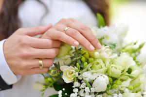 Wedding Planning: How to Handle Your Wedding Task and Choose the Best Transportation